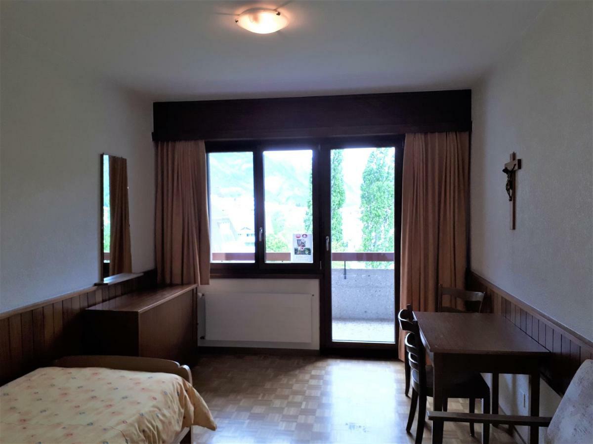 Gaestehaus St. Ursula Бриг Екстер'єр фото