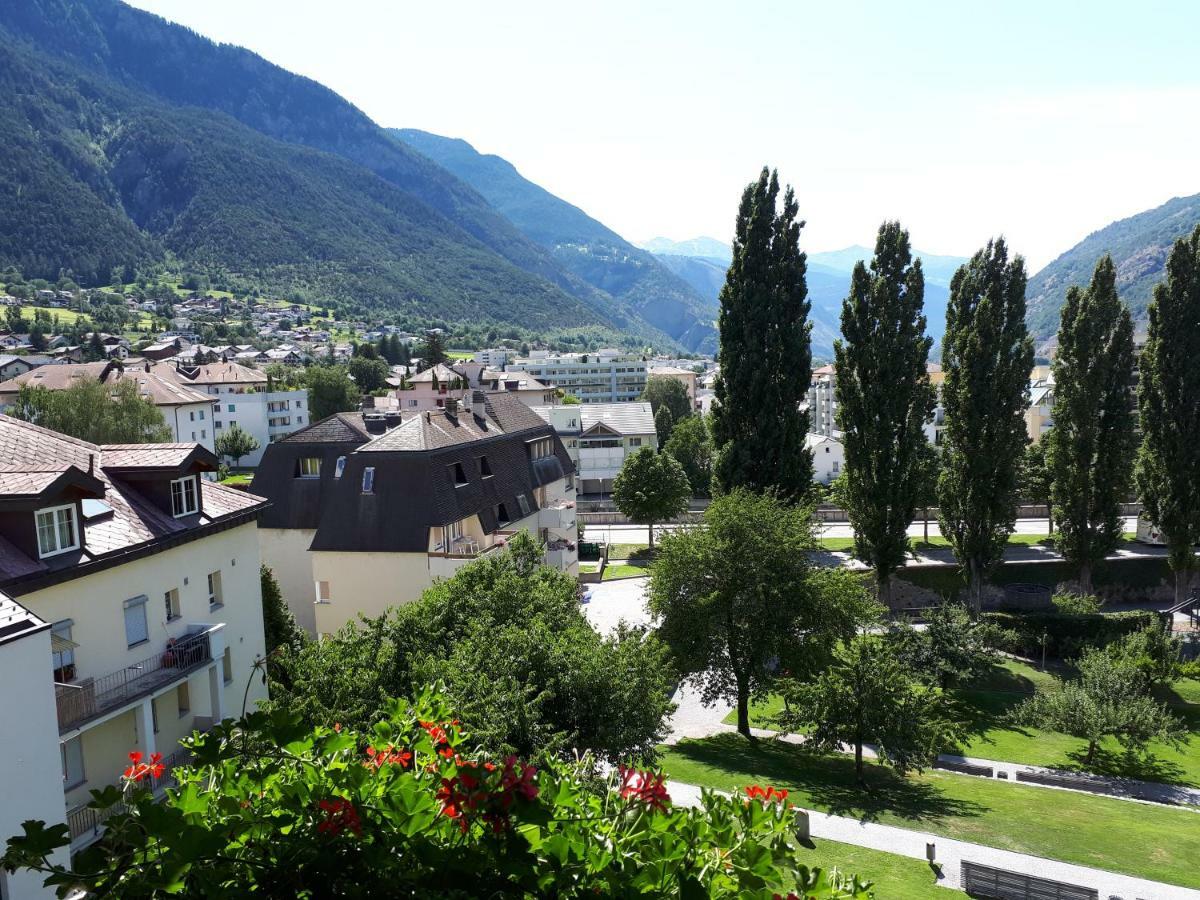Gaestehaus St. Ursula Бриг Екстер'єр фото