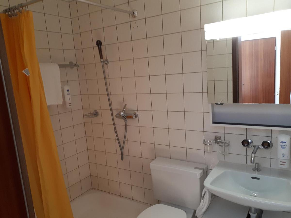 Gaestehaus St. Ursula Бриг Екстер'єр фото